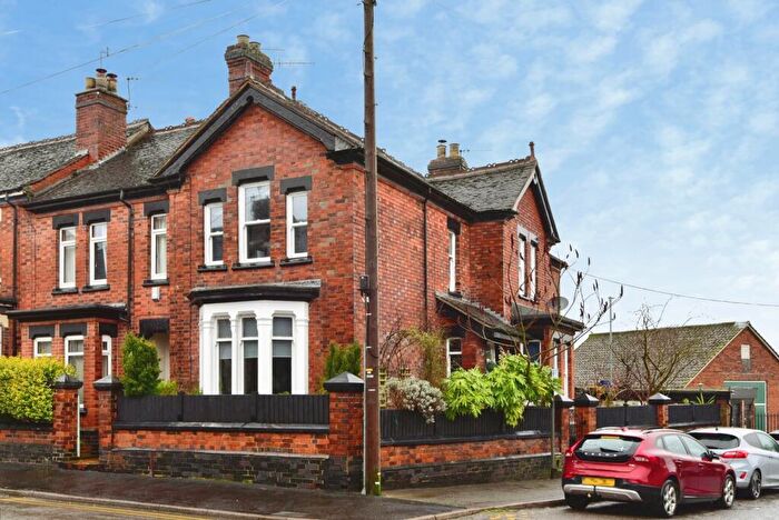 3 Bedroom End Of Terrace House For Sale In Grove Road, Stoke-On-Trent, Staffordshire, ST4