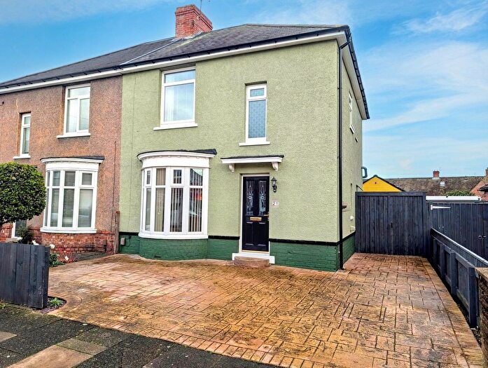 3 Bedroom Semi Detached House For Sale In Collins Avenue, Norton, Stockton-On-Tees, TS20