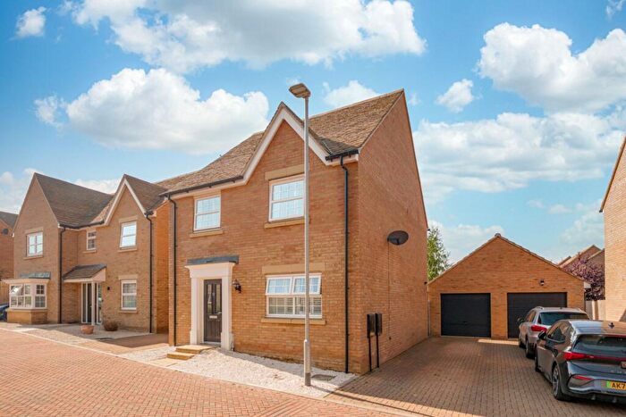 4 Bedroom Detached House For Sale In Sissons Close, Barnack, PE9