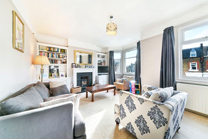 3 Bedroom Maisonette To Rent In Wycliffe Road, SW19