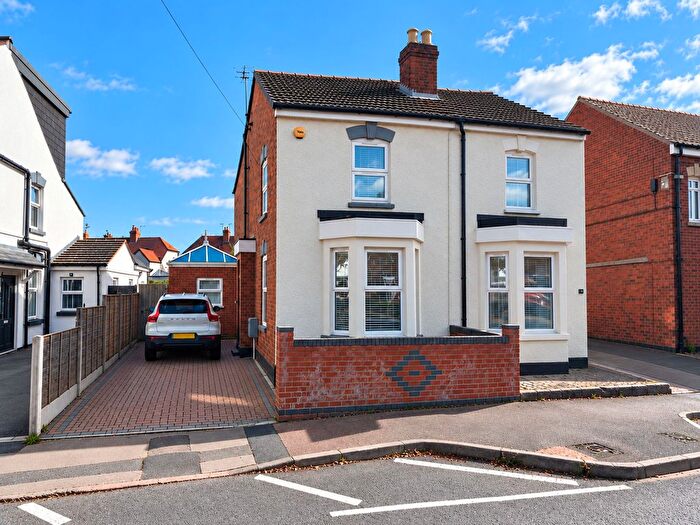 3 Bedroom Semi Detached House For Sale In Old Cheltenham Road, Longlevens, GL2