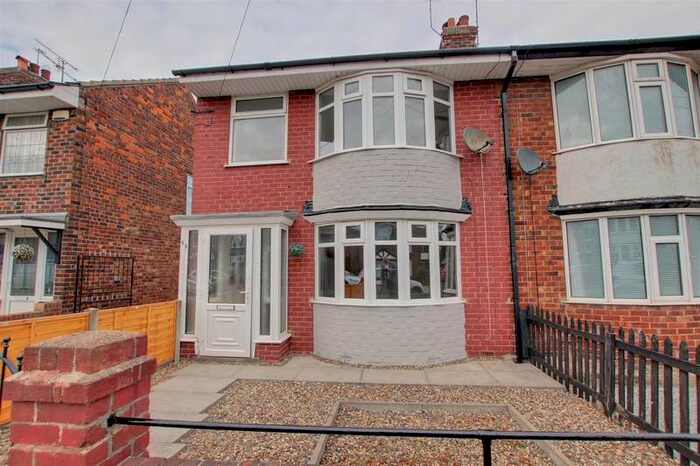 3 Bedroom House To Rent In Strathmore Avenue, Hull, HU6