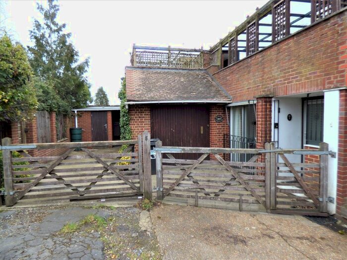 3 Bedroom Town House To Rent In Creswell Corner, Anchor Hill, Knaphill, Woking, GU21