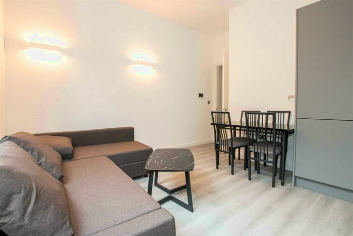 1 Bedroom Apartment To Rent In Capital Drive, Linford Wood, MK14