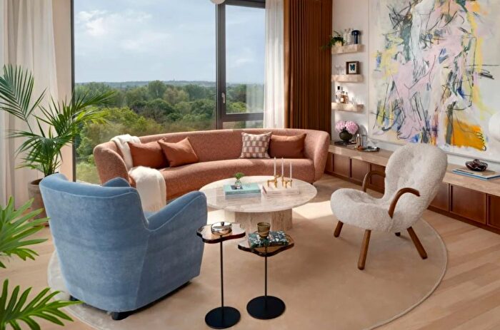 2 Bedroom Flat For Sale In Unit Brentford Project, Brentford, TW8