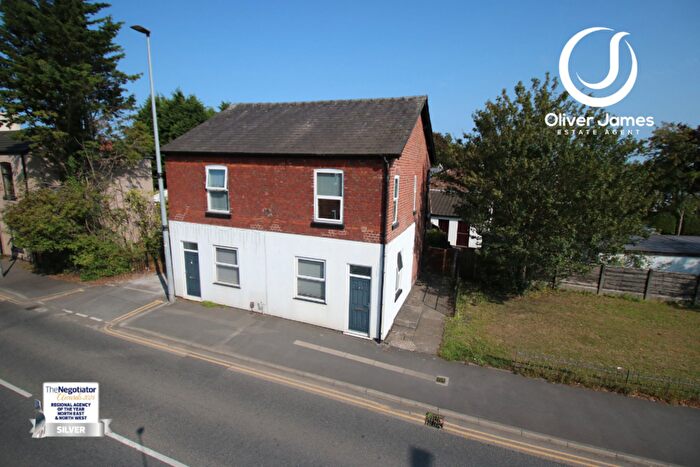 2 Bedroom Semi-Detached House For Sale In Liverpool Road, Cadishead, M44