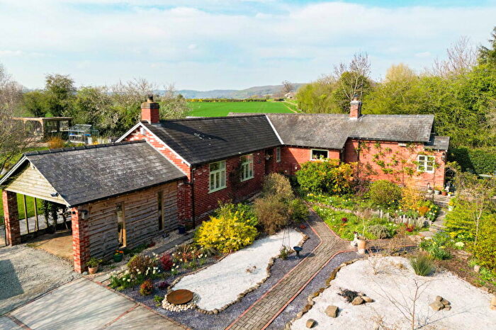 3 Bedroom Detached Bungalow For Sale In Kenchester, Hereford, HR4