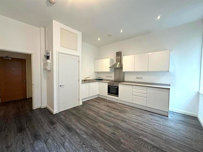 1 Bedroom Apartment To Rent In Vicarage Farm Road, Peterborough, PE1