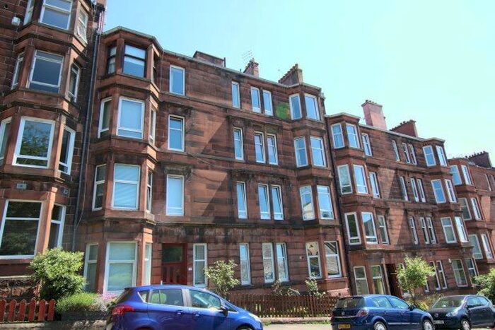2 Bedroom Flat To Rent In Thornwood Avenue, Glasgow, G11