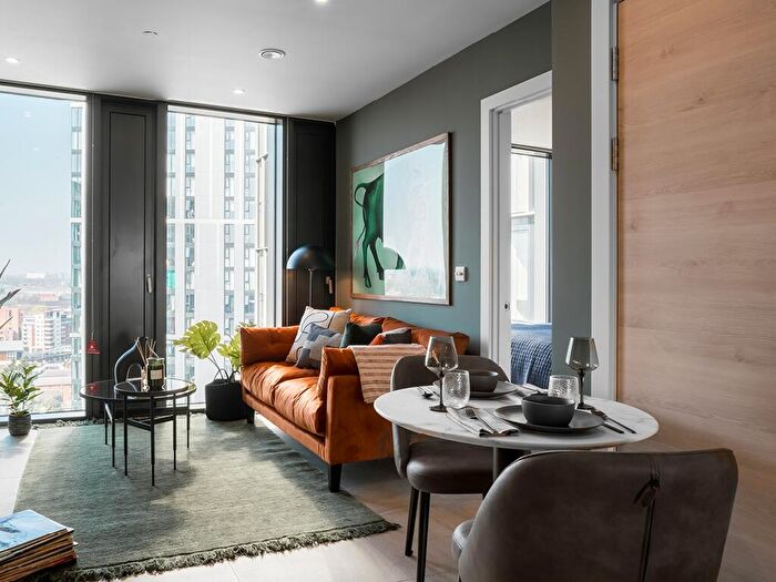 Apartment To Rent In The Mercian, Broad St Birmingham, B15