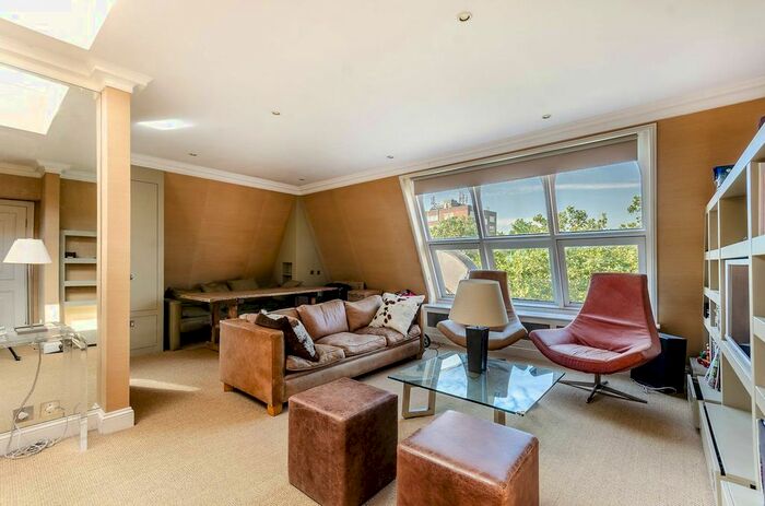 2 Bedroom Flat To Rent In Cranley Gardens, South Kensington, London, SW7