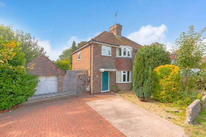 3 Bedroom Semi-Detached House For Sale In Highdown Road, Lewes, BN7
