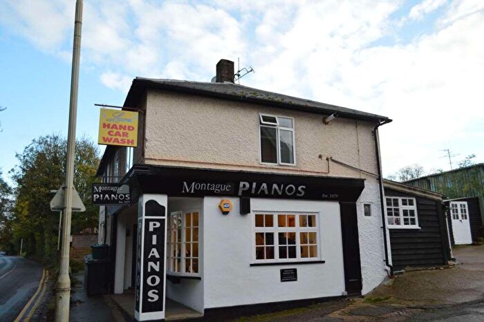 1 Bedroom Apartment To Rent In High Street, Northchurch, HP4