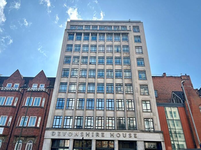 1 Bedroom Flat For Sale In Apartment, Devonshire House, Great Charles Street Queensway, Birmingham, B3