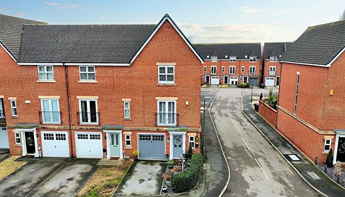 3 Bedroom End Of Terrace House For Sale In Messiter Mews, Willington, DE65