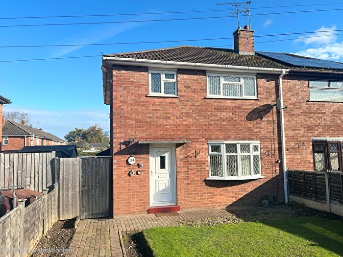 3 Bedroom Semi-Detached House For Sale In Barbridge Road, Bulkington, Bedworth, Warwickshire, CV12