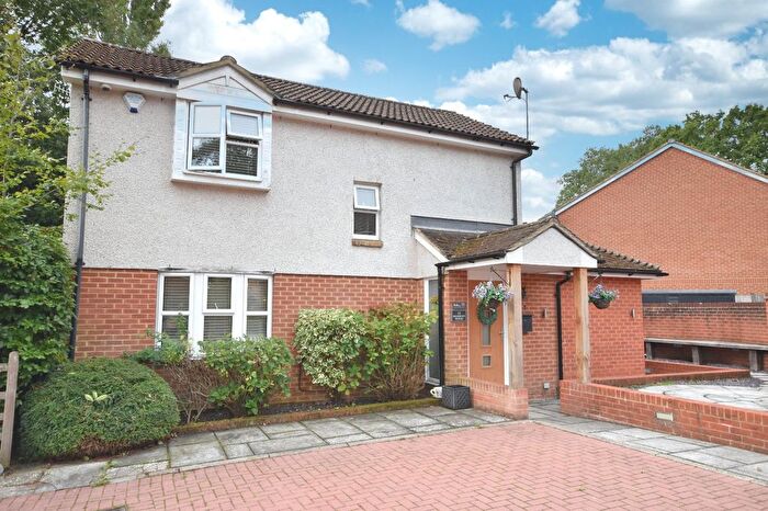 3 Bedroom Detached House For Sale In Capel, RH5