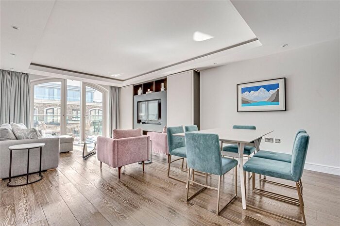 2 Bedroom Flat To Rent In Distillery Wharf, Regatta Lane, W6