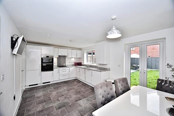 4 Bedroom Detached House For Sale In Coleman Way, Parkwood, Maidstone, ME17