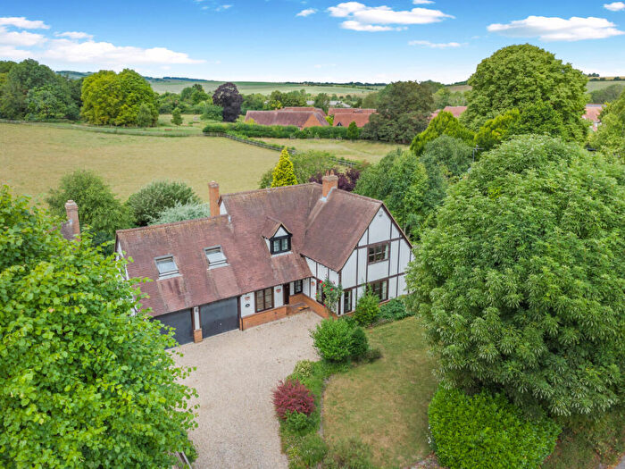5 Bedroom Detached House For Sale In South Street Letcombe Regis Wantage, Oxfordshire, OX12