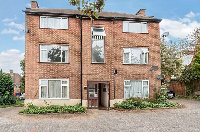 1 Bedroom Flat To Rent In Sandford Court, Aldershot, GU11