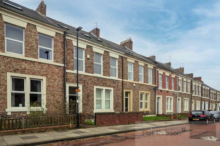 5 Bedroom Property To Rent In Chester Street, Newcastle-Upon-Tyne, NE2