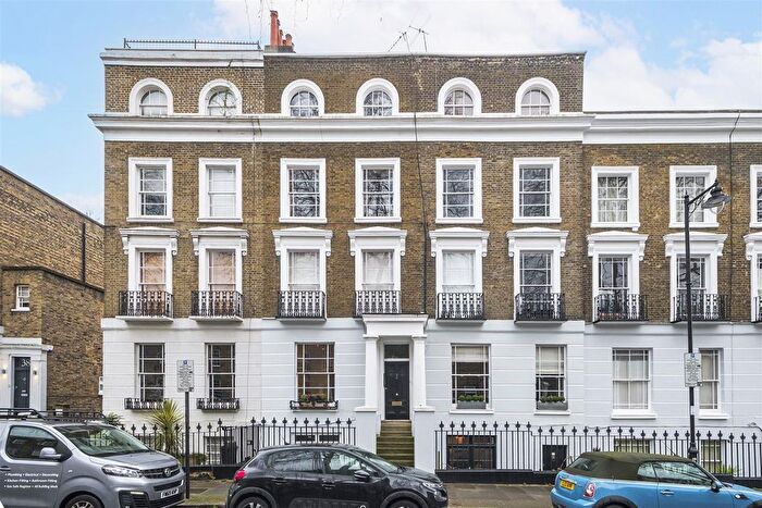 2 Bedroom Flat For Sale In Compton Road, Highbury, N1
