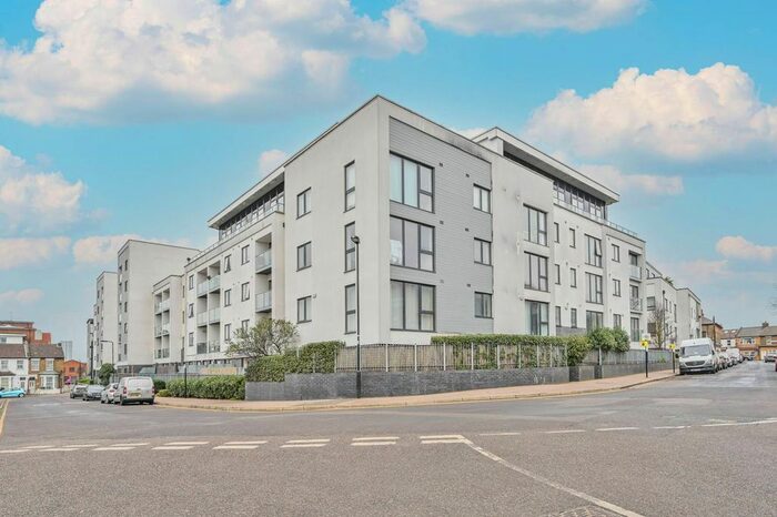 1 Bedroom Flat For Sale In Vellum Court, Walthamstow, London, E17
