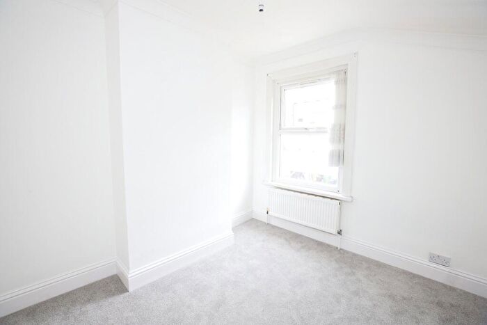 4 Bedroom Terraced House To Rent In Poulett Road, London, E6