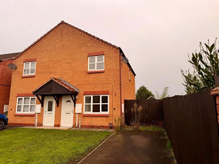 2 Bedroom Semi-Detached House For Sale In Sunnyside Close, Whetstone, Leicester, LE8