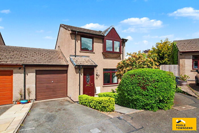 3 Bedroom Link Detached House For Sale In Hayclose Road, Kendal, LA9