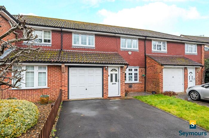 4 Bedroom Terraced House For Sale In The Cedars, Guildford, Surrey, GU1