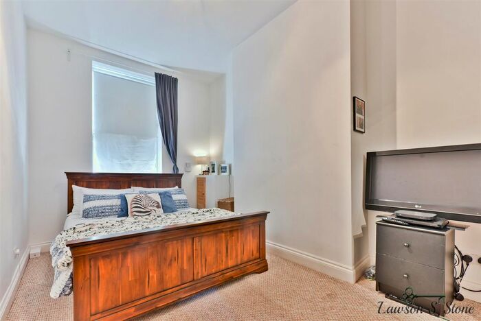 1 Bedroom Flat To Rent In Waldram Park Road, London, SE23