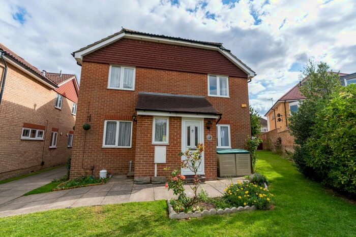 1 Bedroom Terraced House To Rent In Wilson Avenue, Rochester, Kent, ME1