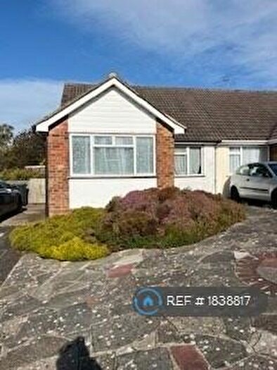 2 Bedroom Bungalow To Rent In Lezayre Road, Orpington, BR6