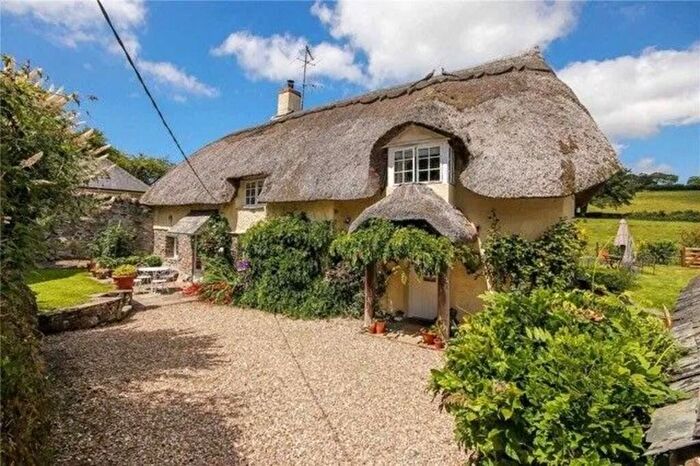 3 Bedroom Cottage To Rent In Nethecombe, Holbeton, PL8