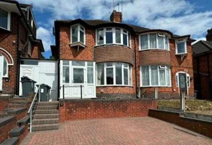 3 Bedroom Semi-Detached House To Rent In Dorrington Road, Birmingham, West Midlands, B42