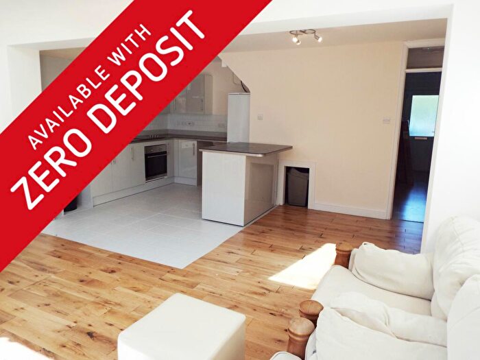 6 Bedroom House To Rent In Jubilee Terrace *Zero Deposit Available*, PO5