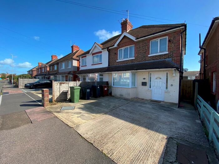 3 Bedroom Semi-Detached House To Rent In Kingston Road, Hampden Park, BN22