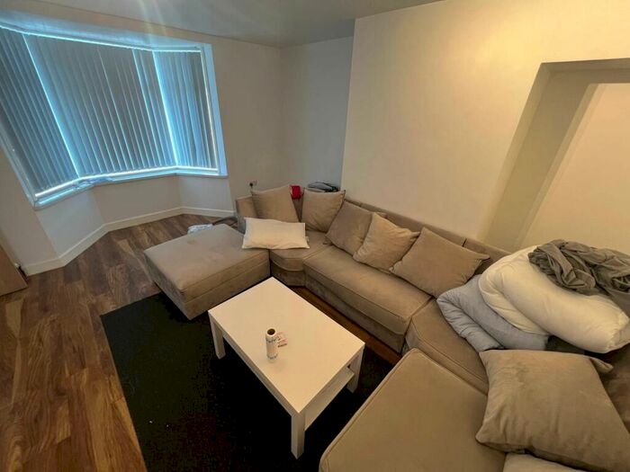 3 Bedroom Terraced House To Rent In Greswold Street, West Bromwich, B71