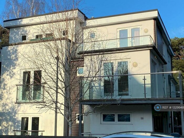 1 Bedroom Flat To Rent In Crescent Road, Bournemouth, BH2