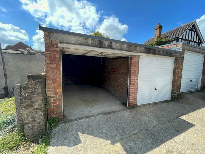 Garage / Parking To Rent In Orchard Street, Gillingham, ME8