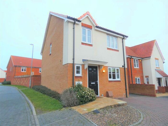 3 Bedroom House To Rent In Ellington Way, Broadstairs, CT10