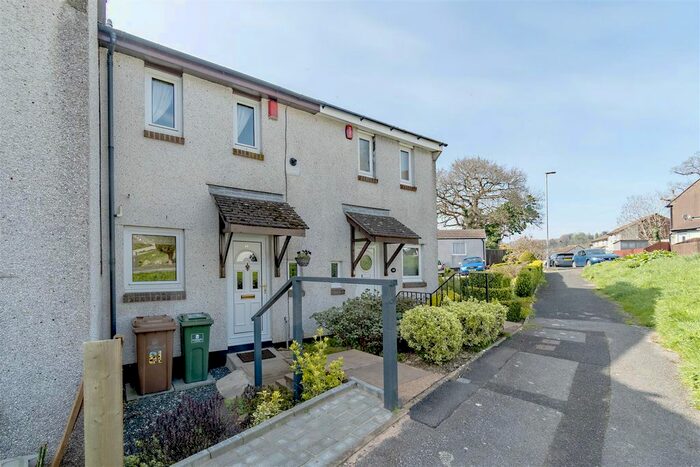 2 Bedroom Property To Rent In Truro Drive, Badgers Wood, Plymouth, PL5