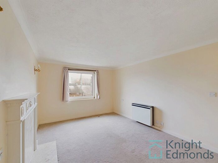 1 Bedroom Property To Rent In Marsham Street, Maidstone, ME14