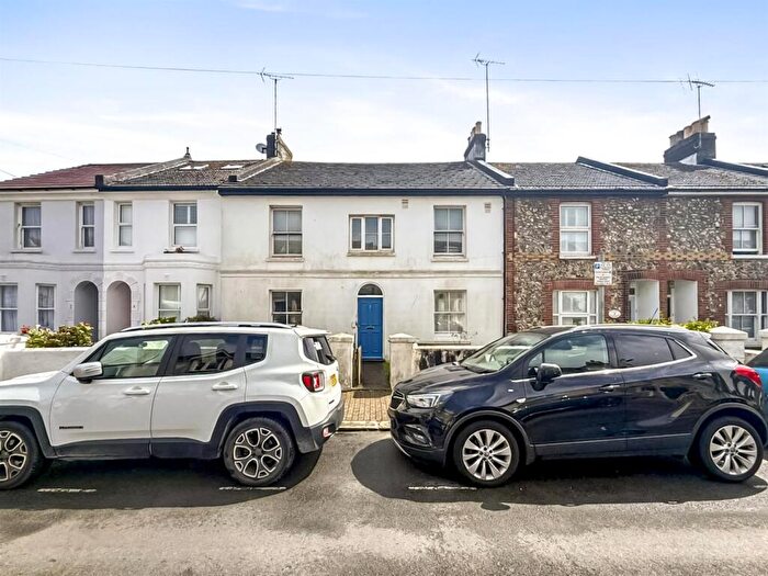 1 Bedroom Flat For Sale In Milton Street, Worthing, BN11