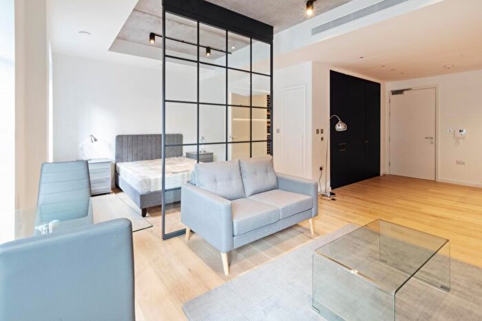 1 Bedroom Flat To Rent In Serapis House, E14