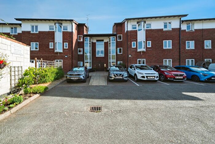 1 Bedroom Flat For Sale In Maes Glanrafon Brook Street, Mold, CH7