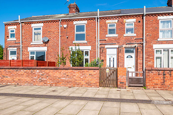 3 Bedroom Terraced House For Sale In Shady Side, Doncaster, DN4
