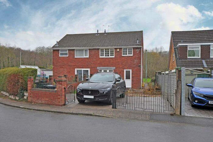 3 Bedroom Semi-Detached House To Rent In Semi-Detached House, Pilton Vale, Newport, NP20